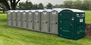 Best Standard Portable Toilet Rental  in South Haven, IN